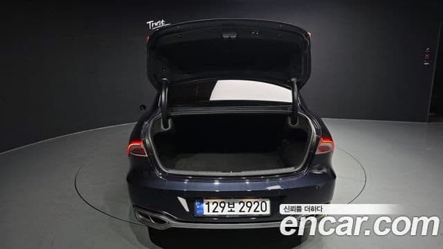 Hyundai The / новый New Grandeur IG гибрид Calligraphy, 2021 20