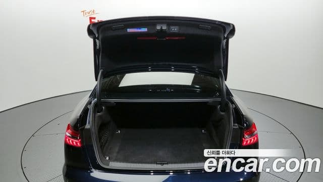 Audi A6 (C8), 2021 20