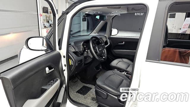 Kia The / новый New Kia Ray Gravity, 2023 10