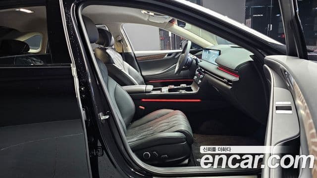 Genesis G80 (RG3) бензин 2.5 турбо 2WD, 2026 10