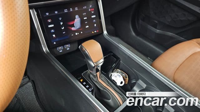 KG모빌리티(SsangYong) Torres T7, 2023 9