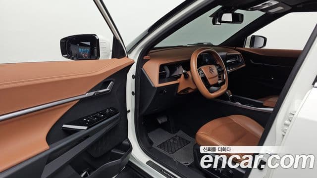 KG모빌리티(SsangYong) Torres T7, 2023 10