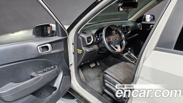 Hyundai Venue Modern, 2020 11
