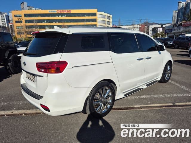 Kia The / новый New Carnival Special, 2020 6