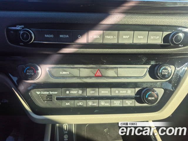 Kia The / новый New Carnival Special, 2020 12