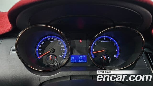 Hyundai Genesis купе GT-R, 2011 8