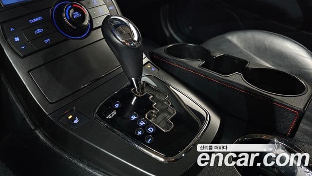 Hyundai Genesis купе GT-R, 2011 9