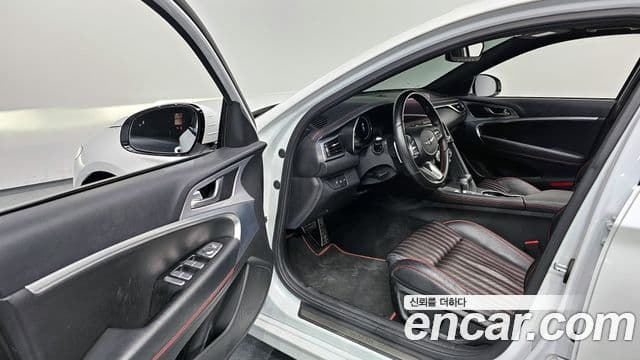 Genesis The / новый New G70, 2021 11