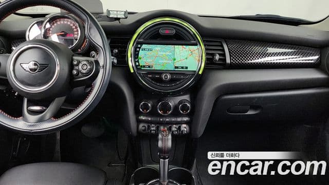 Mini Cooper S 3세대, 2019 14