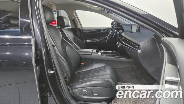 Genesis G80 (RG3), 2021 11