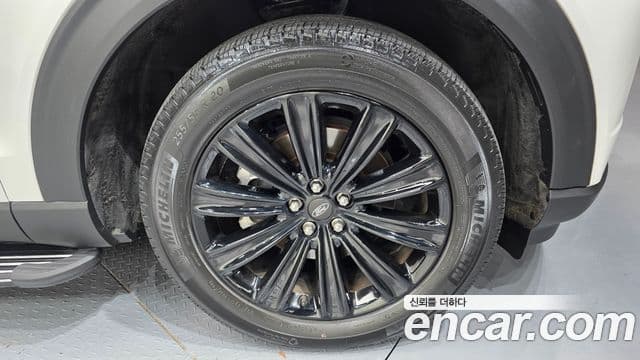 Ford Explorer 6세대 2.3 Limited 4WD, 2022 все фото