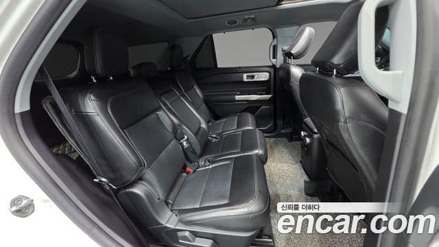Ford Explorer 6세대 2.3 Limited 4WD, 2022 19