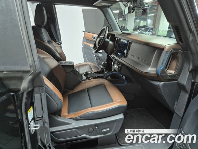 Ford Bronco 6세대 2.7 outer Banks, 2022 17