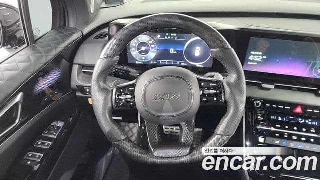 Kia Carnival 4세대 бензин 9인승 High Limousine(компания по спецнадстройкам), 2023 13