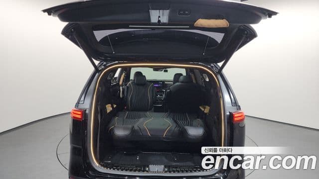 Kia Carnival 4세대 бензин 9인승 High Limousine(компания по спецнадстройкам), 2023 20