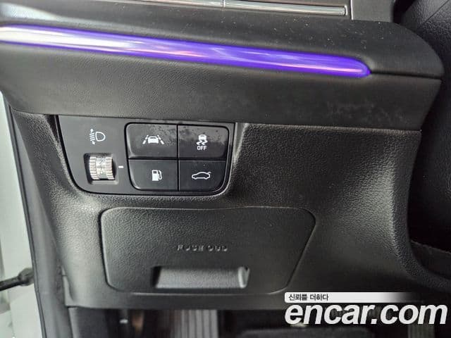 Hyundai The / новый New Grandeur IG гибрид Calligraphy, 2021 18