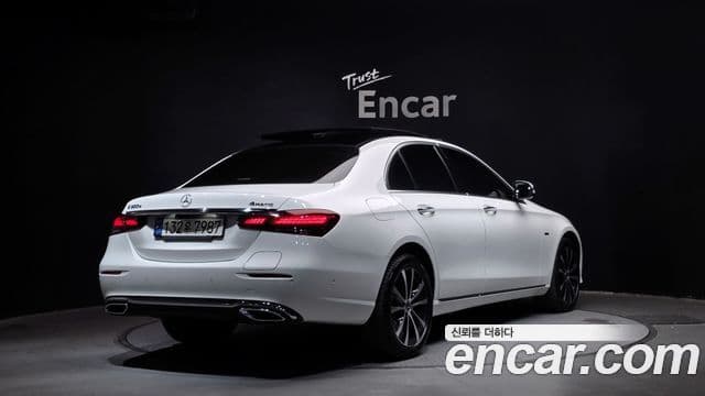 Mercedes-Benz E-класс W213 Exclusive, 2021 2