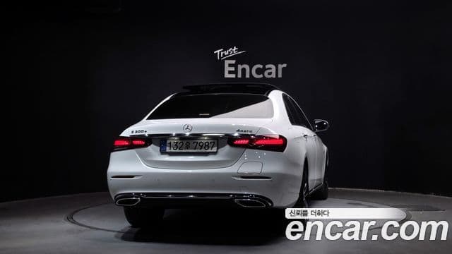 Mercedes-Benz E-класс W213 Exclusive, 2021 4