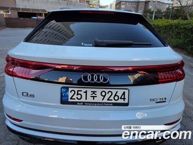 Audi Q8 (4M) Premium, 2023 все фото