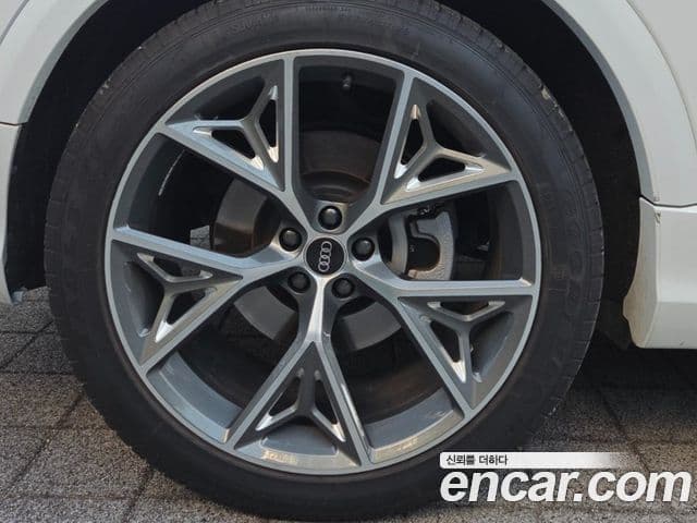 Audi Q8 (4M) Premium, 2023 11