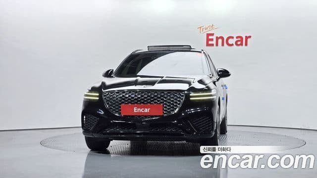 Genesis GV70, 2022 3