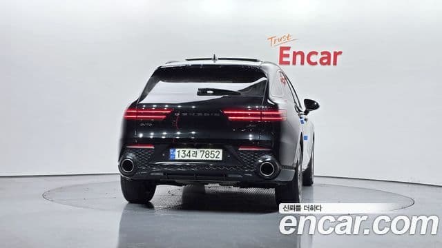 Genesis GV70, 2022 4