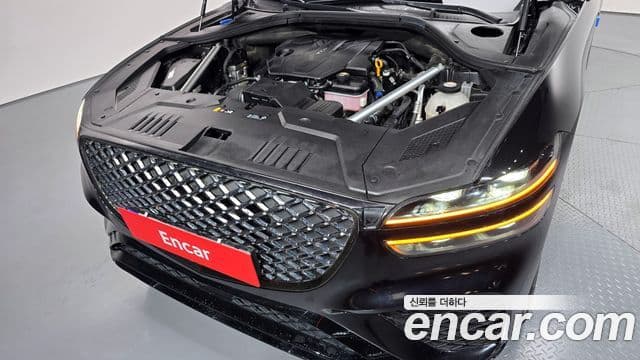 Genesis GV70, 2022 6