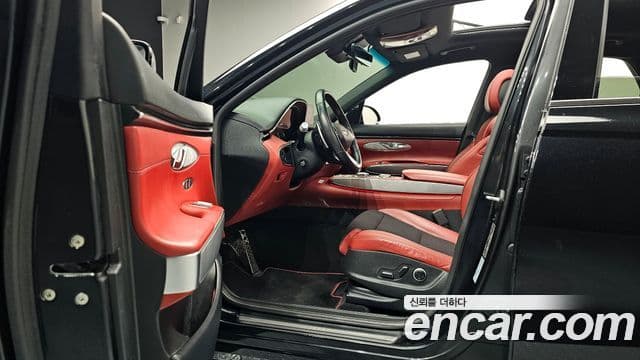 Genesis GV70, 2022 10