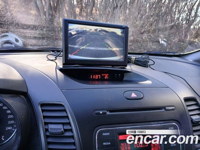 Kia K3 Deluxe, 2015 14