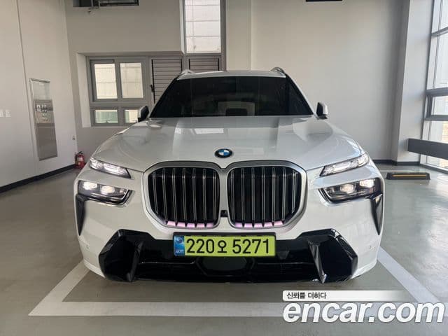 BMW X7 (G07) xDrive 40i M Sport 6인승, 2026 1