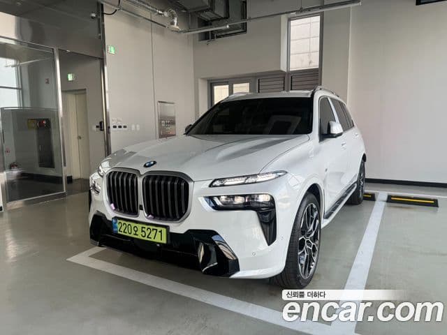 BMW X7 (G07) xDrive 40i M Sport 6인승, 2026 6