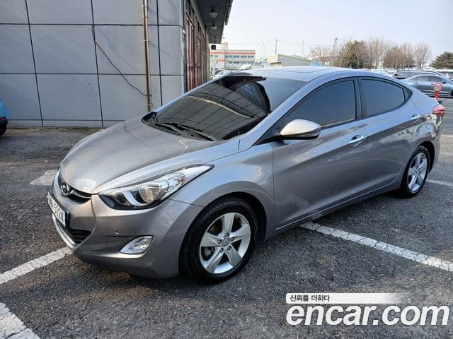 Hyundai Avante MD Modern, 2013 1