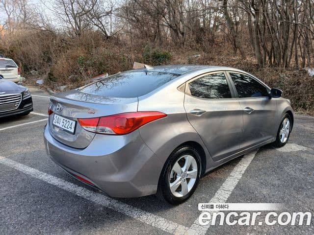 Hyundai Avante MD Modern, 2013 2