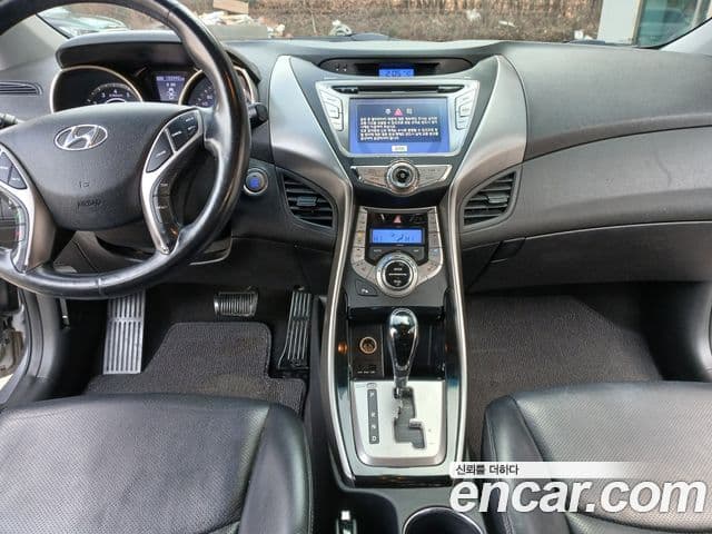 Hyundai Avante MD Modern, 2013 7