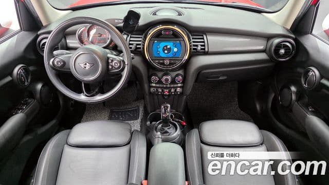 Mini Cooper 3세대, 2020 7