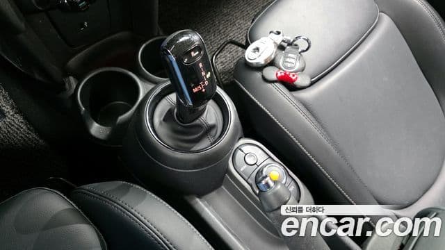 Mini Cooper 3세대, 2020 9