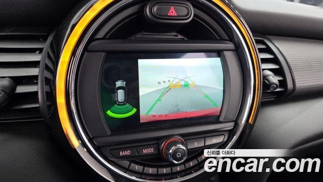 Mini Cooper 3세대, 2020 17