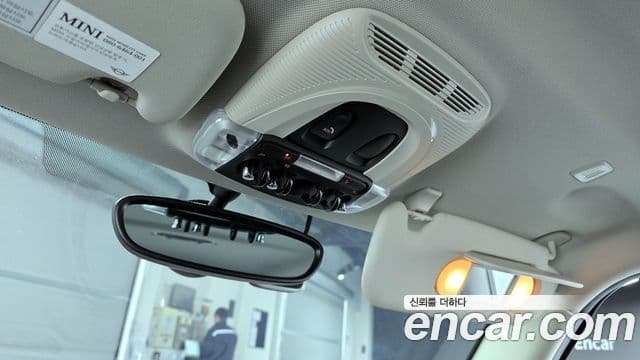 Mini Cooper 3세대, 2020 19