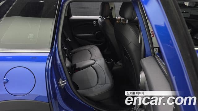 Mini Cooper 3세대, 2019 19