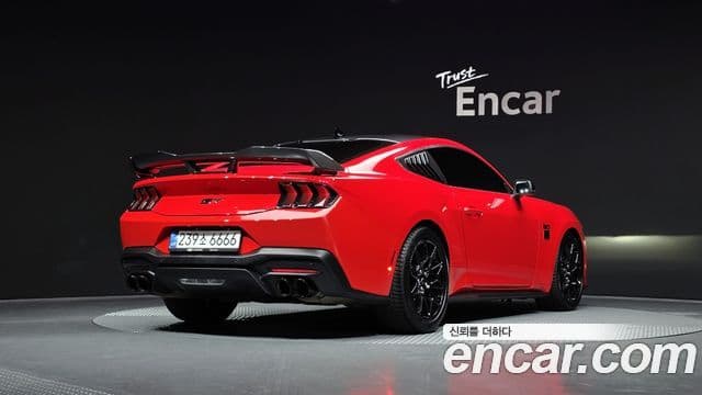 Ford Mustang 7세대 5.0 GT Premium купе, 2024 2