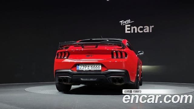 Ford Mustang 7세대 5.0 GT Premium купе, 2024 4