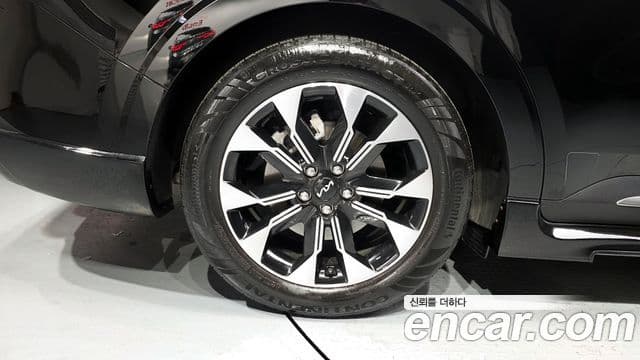 Kia Carnival 4세대 бензин 9인승 High Limousine(компания по спецнадстройкам), 2022 все фото