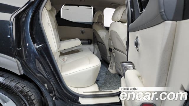 Genesis GV60 Standard, 2023 12