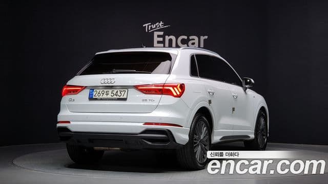 Audi Q3 (F3) Premium, 2022 2