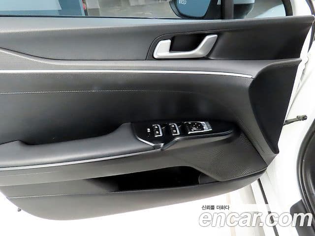 Kia K5 3세대 Prestige, 2022 13