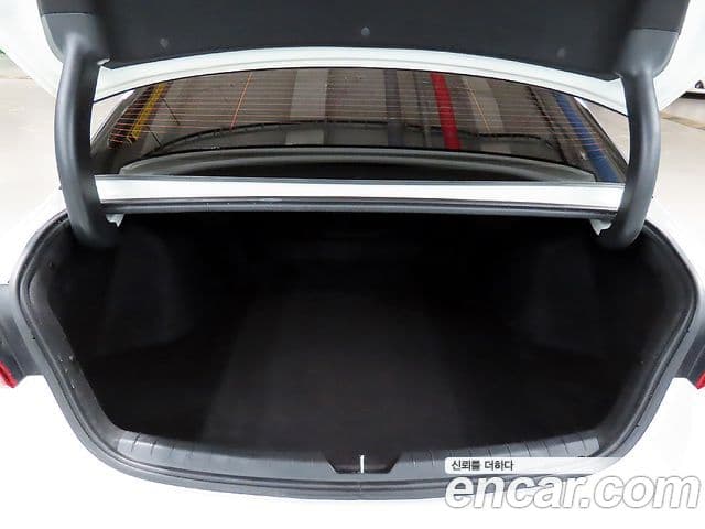 Kia K5 3세대 Prestige, 2022 17