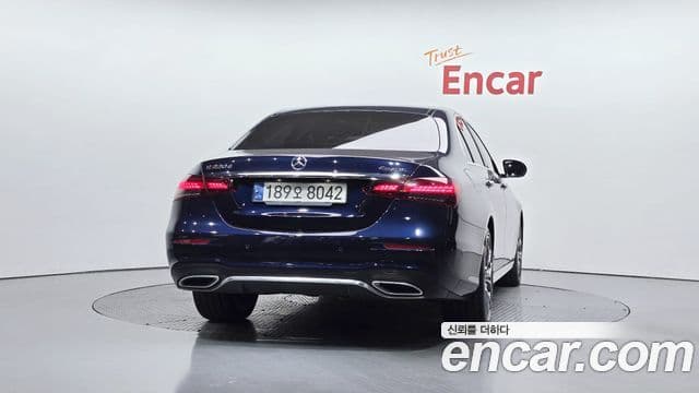 Mercedes-Benz E-класс W213 AMG Line, 2021 4