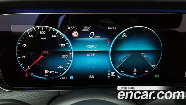 Mercedes-Benz E-класс W213 AMG Line, 2021 8