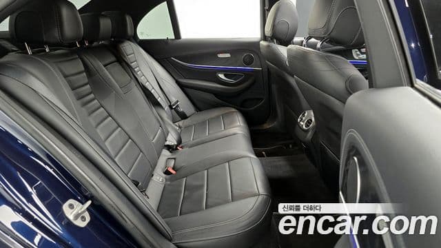 Mercedes-Benz E-класс W213 AMG Line, 2021 12