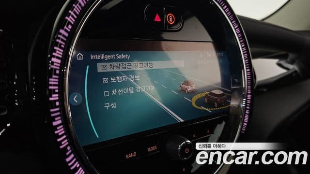 Mini Cooper 3세대, 2022 17